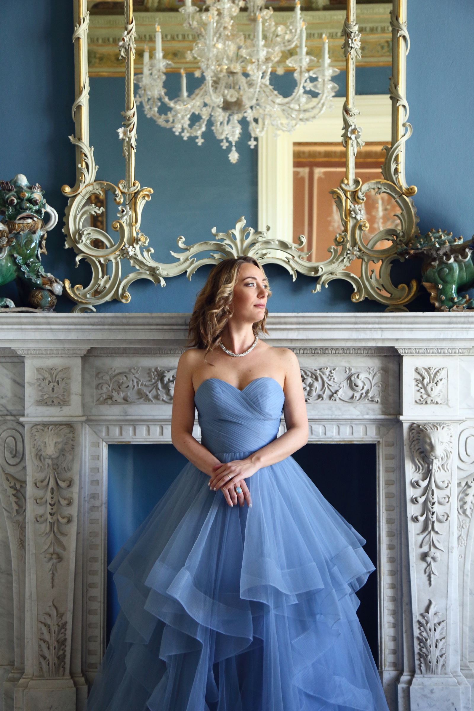Portrait of the Italian Jazz Band lead vocalist in a blue tulle gown at the Imperiale Palace Hotel, Santa Margherita Ligure